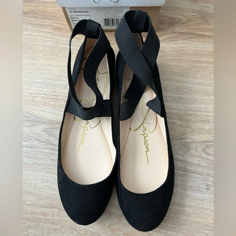 Jessica Simpson Black Flats with Elastic Straps - Picture 2 of 5